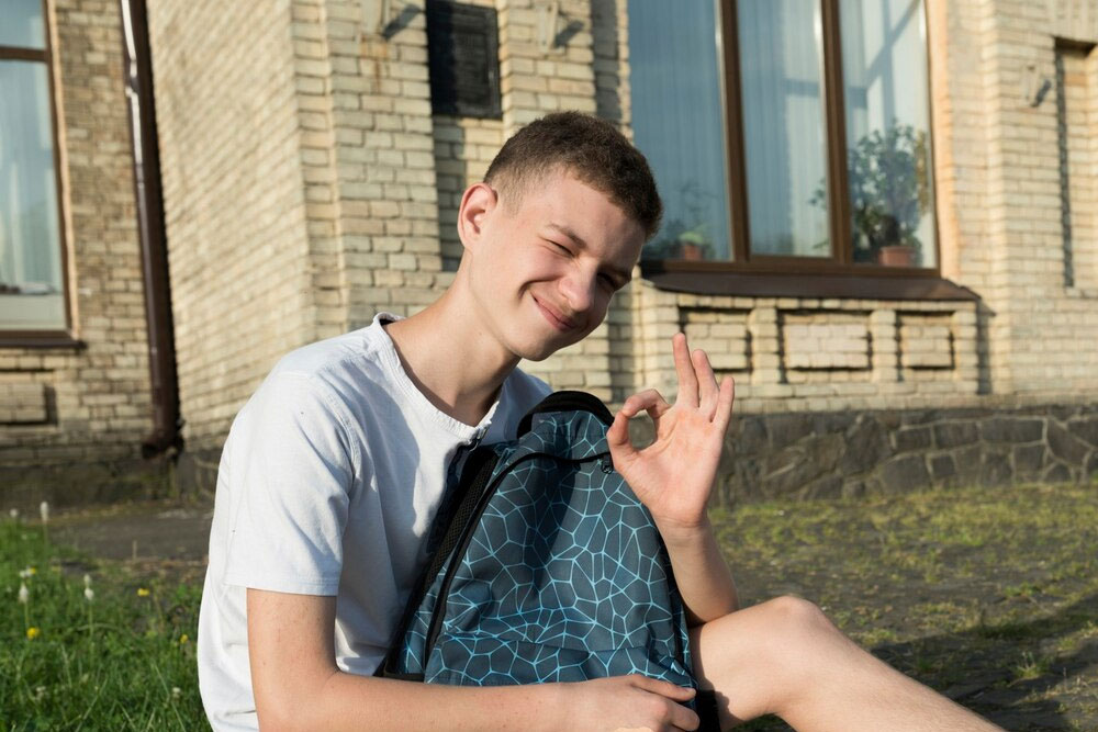 选择复读学校的时候,需要考虑下面几点