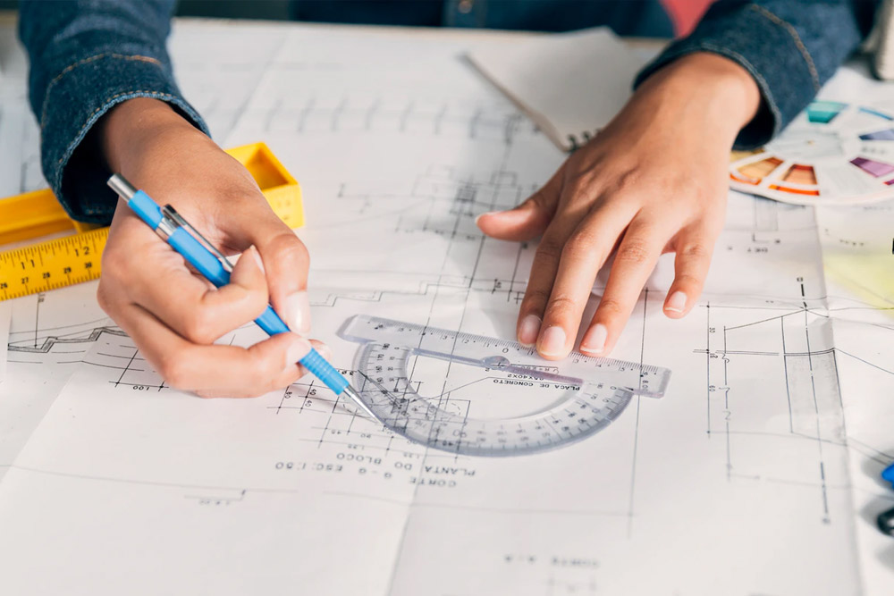 理工科女生的五大适合专业:开拓科技领域的女性力量