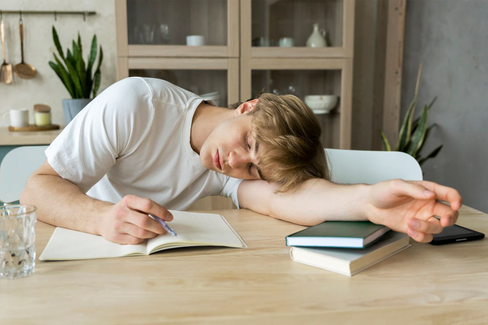 重塑高中生的成功路径:纠正坏习惯,迎接新的起点!