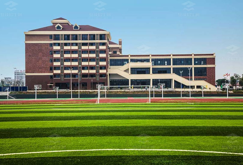 长沙市中加高级中学