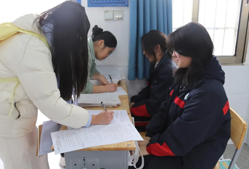 益阳万源人文高级中学