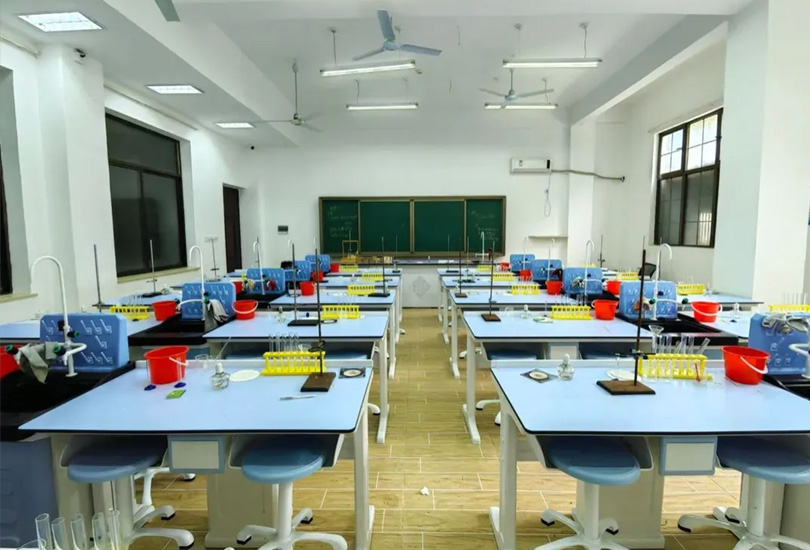 株洲市石外高级中学