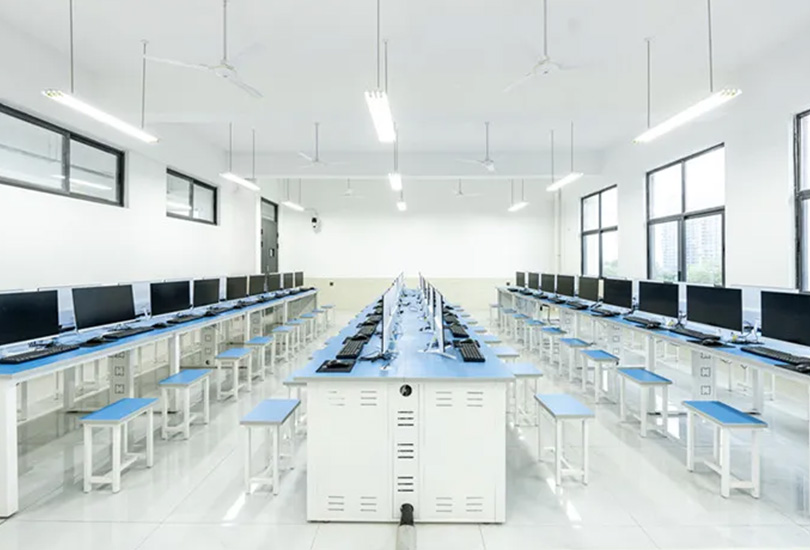 邵阳市金秋方舟高级中学