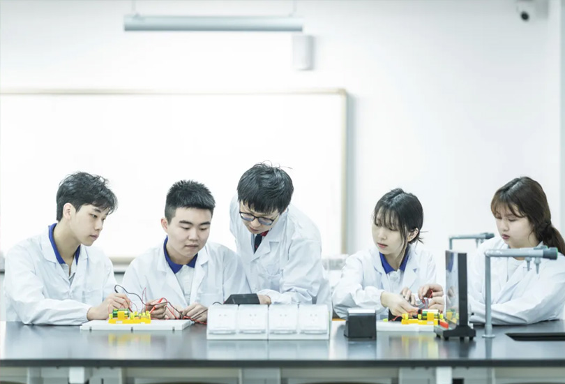 长沙市康礼克雷格高级中学